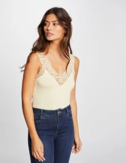 Débardeur Bretelles Larges Avec Dentelle Jaune Paille Femme