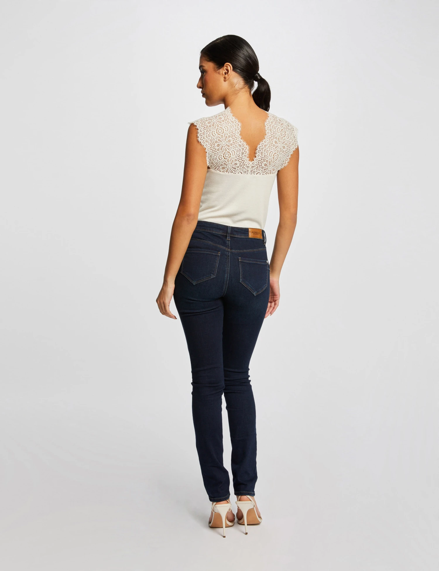 Débardeur Bretelles Larges En Dentelle Ivoire Femme – Image 2