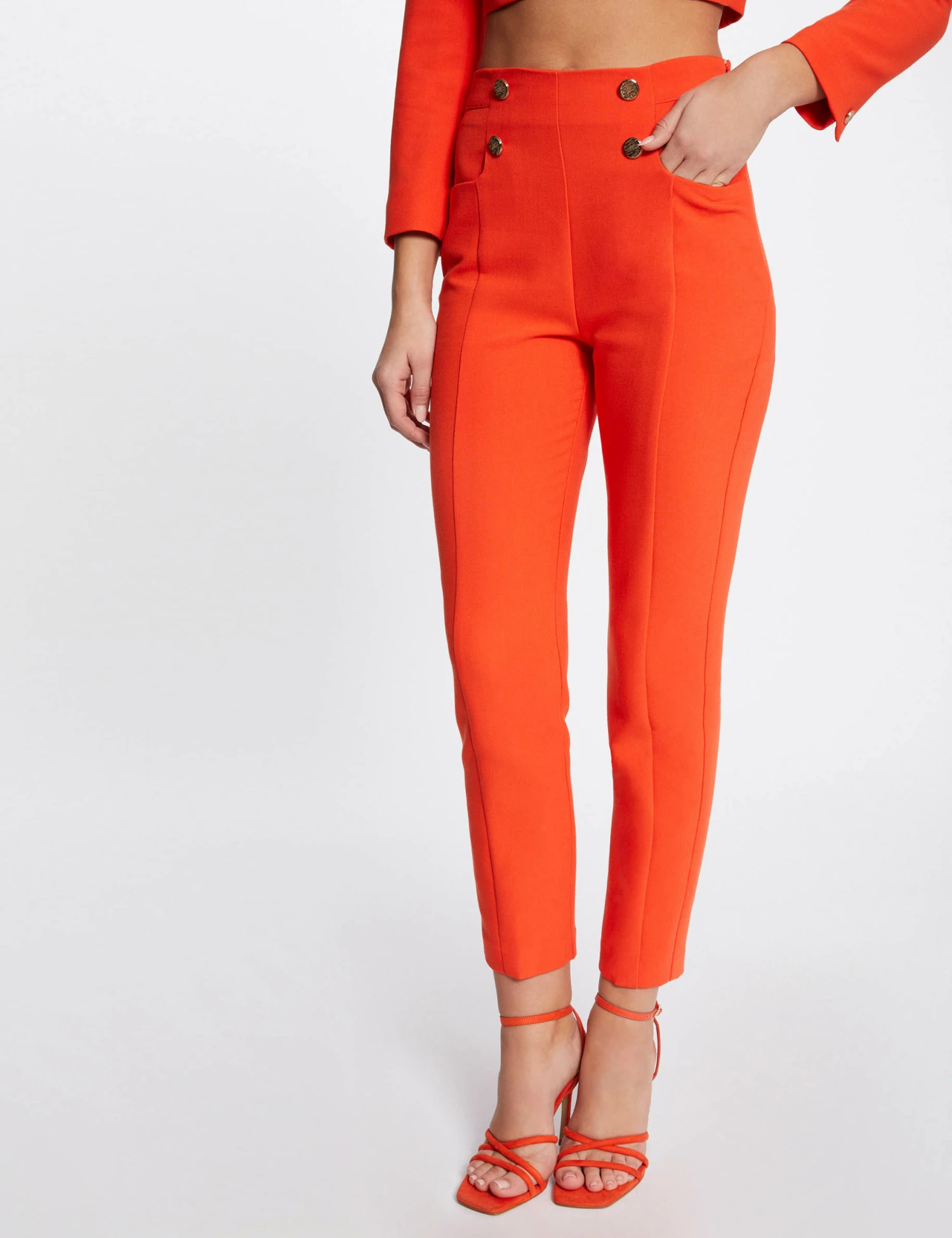 Pantalon City Ajusté 7/8ème Avec Boutons Orange Femme – Image 3