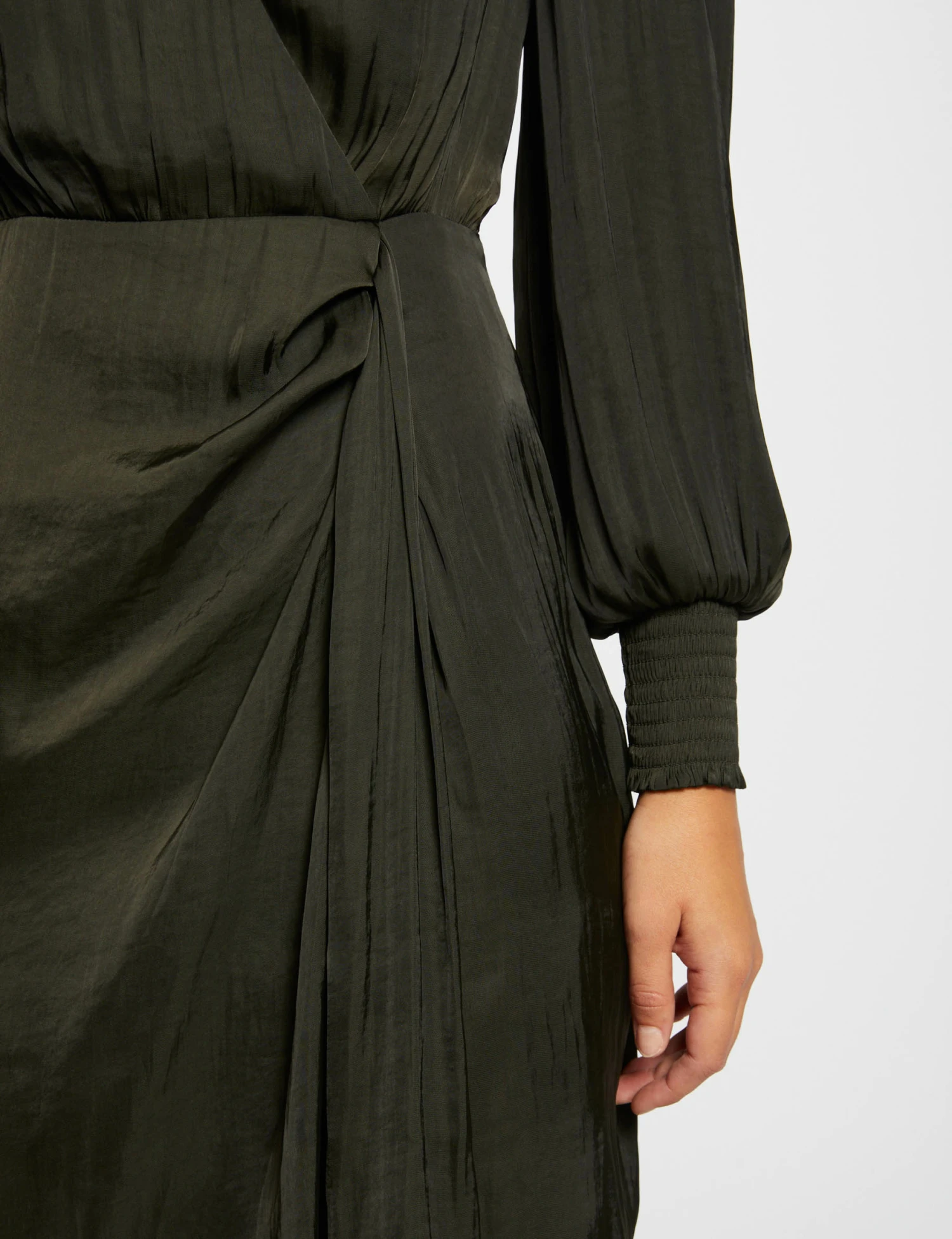 Robe Cintrée Drapée Satin Vert Fonce Femme – Image 5