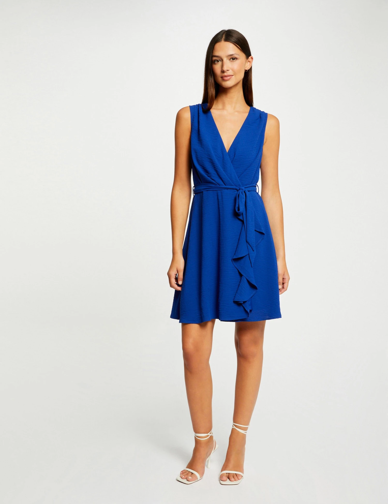 Robe Portefeuille Fluide Ceinturée Bleu Electrique Femme – Image 4
