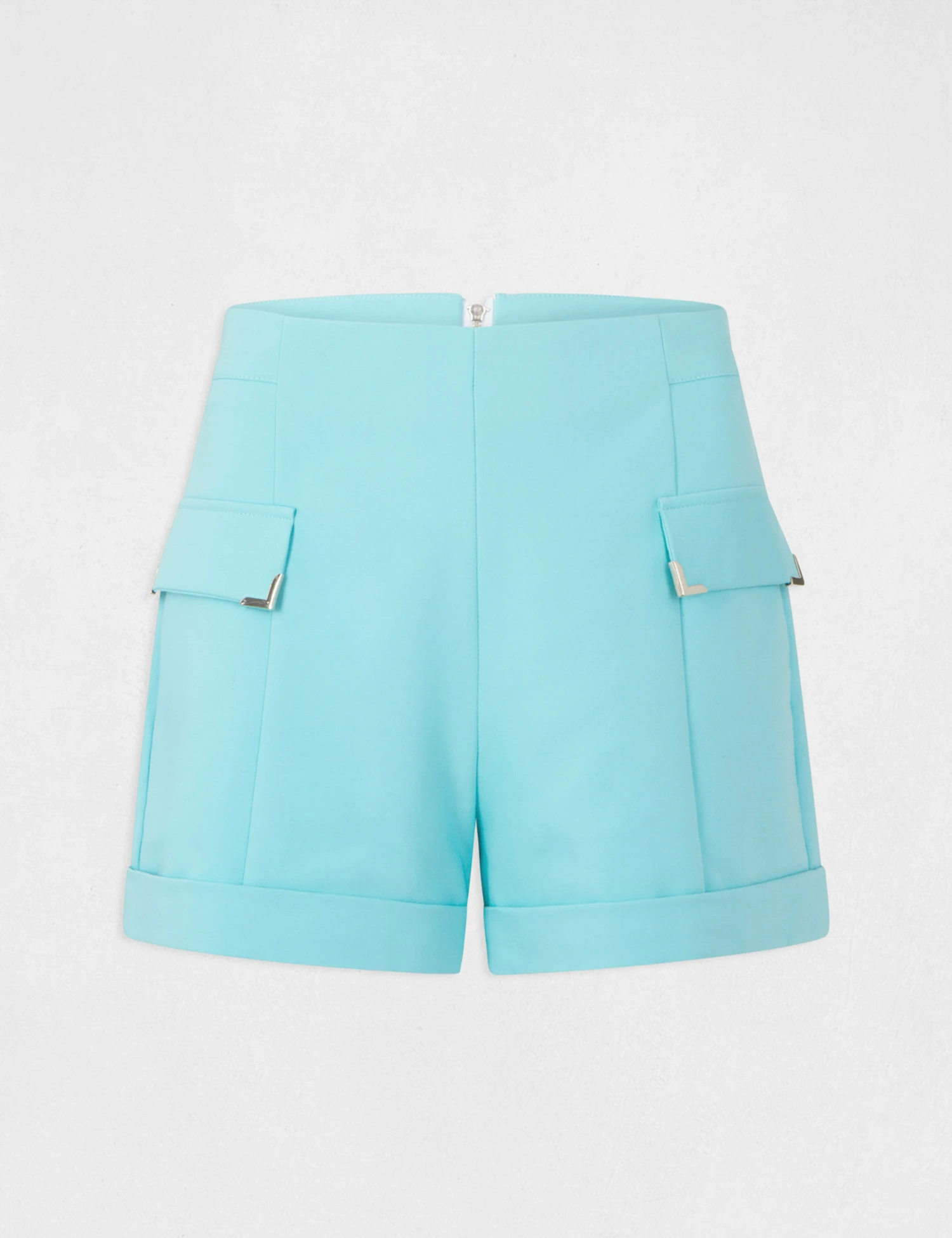 Short City Droit Ornements Métalliques Bleu Clair Femme – Image 4
