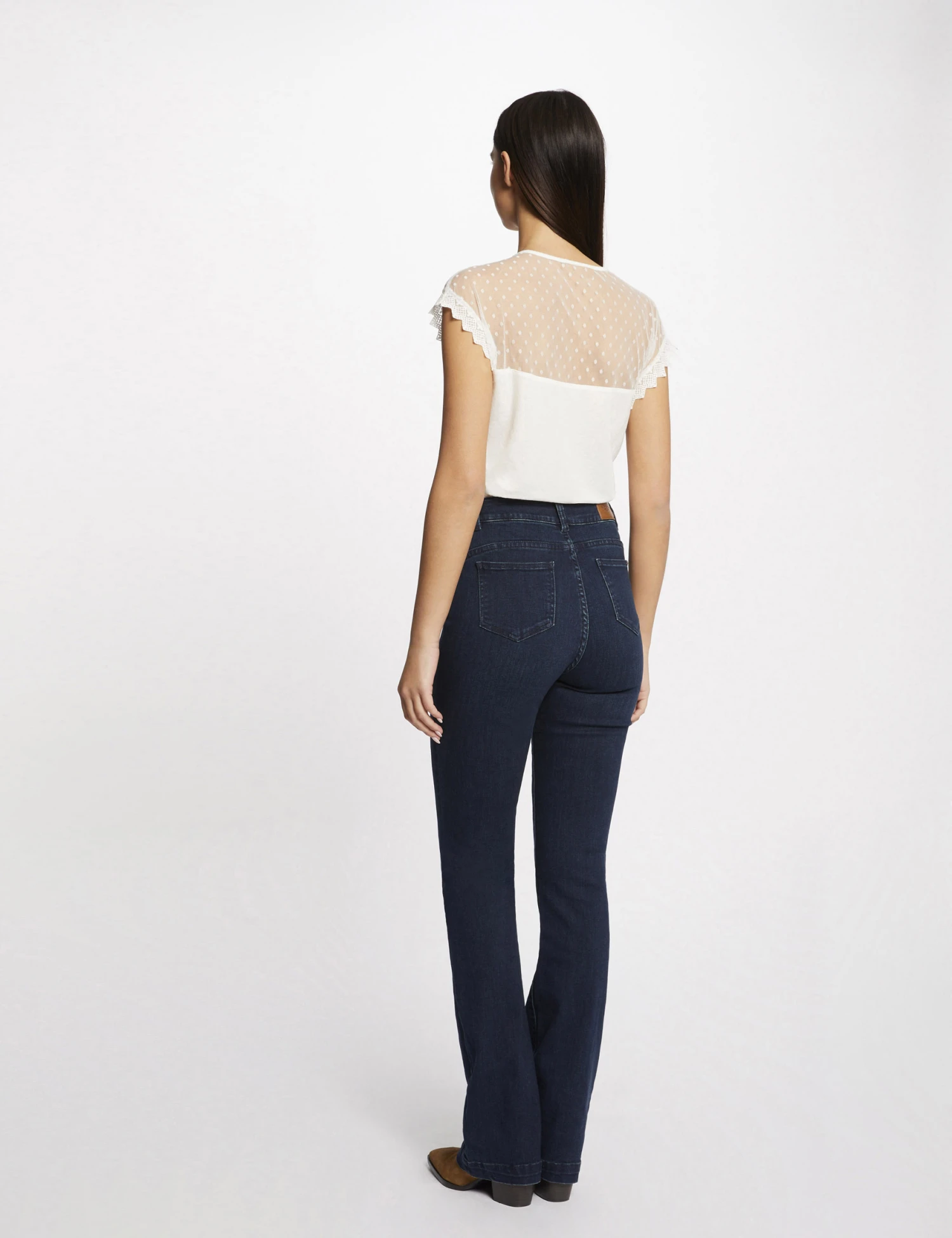 T-shirt Manches Courtes à Plumetis Ecru Femme – Image 2