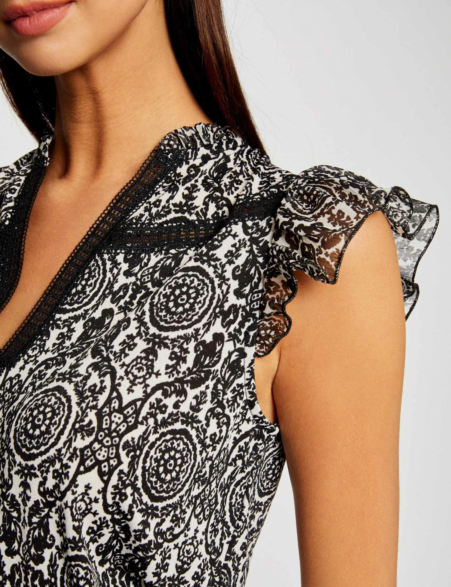 T-shirt Manches Courtes Imprimé Foulard Multico Femme – Image 5