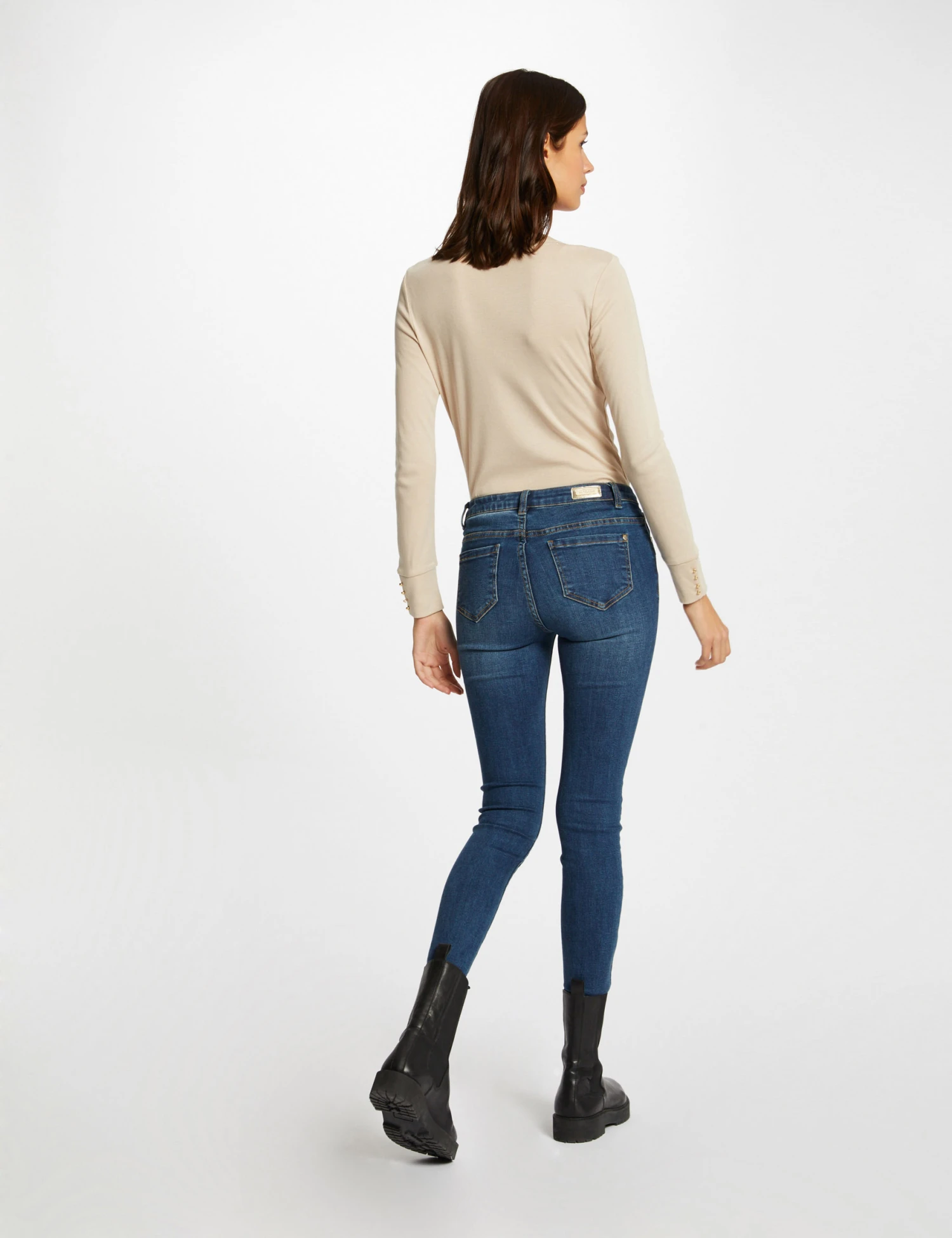 T-shirt Manches Longues Avec Col En V Mastic Femme – Image 2